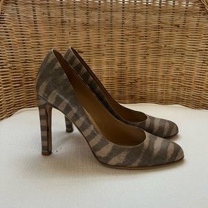 Ferragamo **like new* pumps